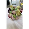 Image 13 : LOT OF FLORALS - 1 AS IS