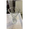Image 3 : 3 LARGE CRYSTAL VASES AND CRYSTAL FOOTED BOWL