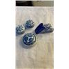 Image 17 : LOT OF BLUE AND WHITE ORIENTAL DISHES