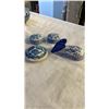 Image 18 : LOT OF BLUE AND WHITE ORIENTAL DISHES