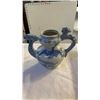 Image 2 : LOT OF BLUE AND WHITE ORIENTAL DISHES