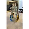 Image 2 : COPPER VASE AND ART GLASS VASE - CHIPPED