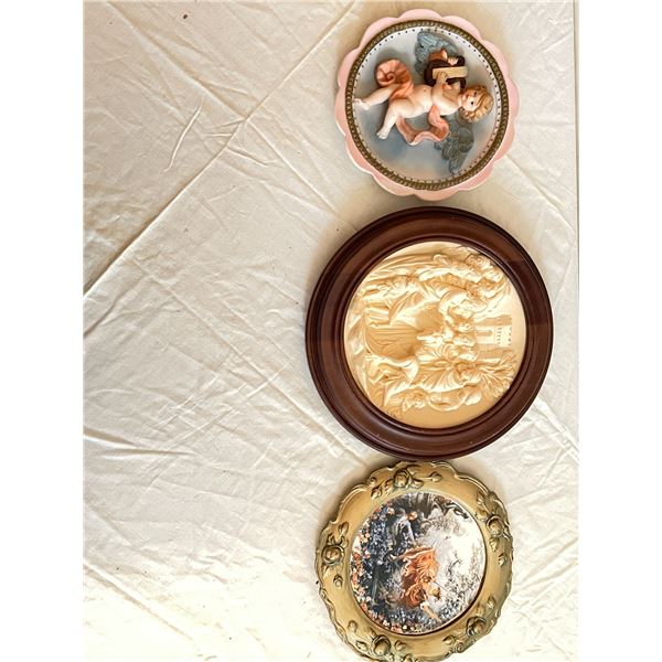 3 Decorative Plates