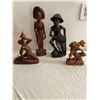 Image 1 : Wooden Statues