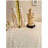 Image 4 : 3 Decorative Figurines & 1 Bottle Stopper