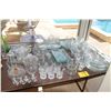 Image 1 : COLLECTION OF GLASS BAKING PANS, SERVING PLATES & SERVING PIECES (56 PCS)