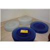 Image 1 : GLASS PLATES, BLUE & WHITE (10 1/2" & 12 1/2") (31 PCS)