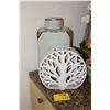 Image 1 : COVERED CONTAINER & OPEN WORK VASE (2 PCS)