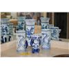 Image 1 : COLLECTION OF BLUE & WHITE VASES (4 PCS)