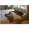 Image 1 : COLLECTION OF ASSORTED THROW BLANKETS