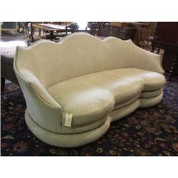NEO CLASSICAL SOFA