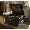 Image 2 : THORENS MUSIC BOX SWISS WORKS MAHOGANY CASE