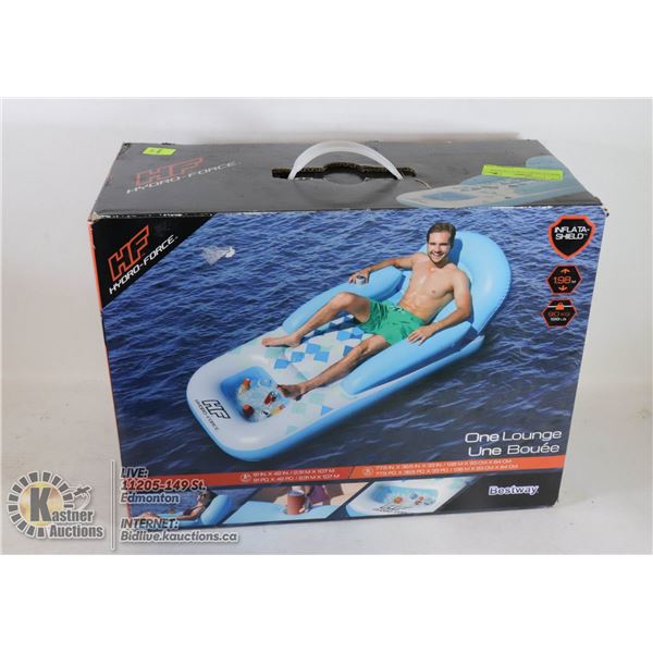 NEW H.F HYDRO FORCE LOUNGER