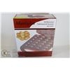 Image 1 : NEW 24 PIECES WALNUT COOKIE MAKER