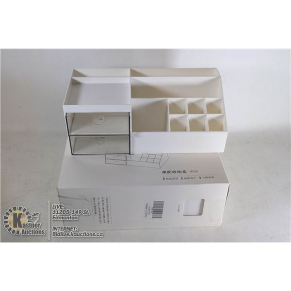 LOT OF 2MAKEUP ORGANIZERS