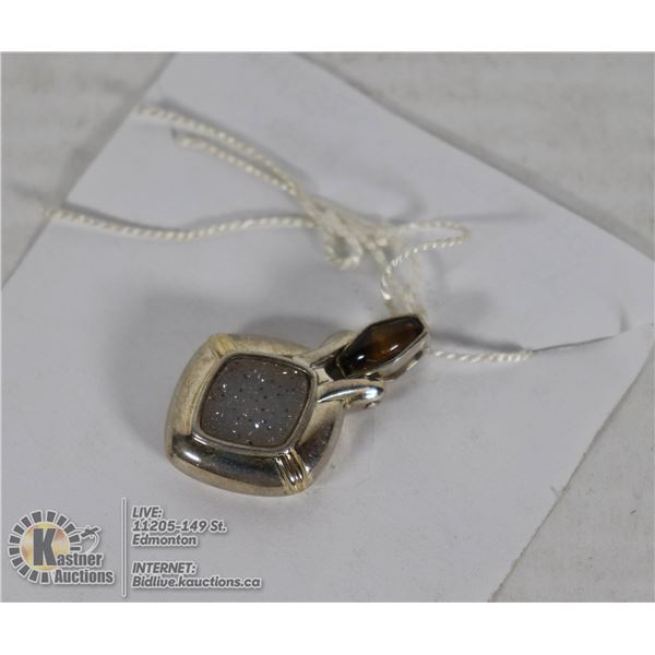 STERLING .925/14 KARAT GOLD PENDANT 1 INCH