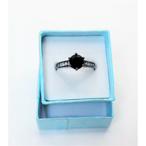 19)  NATURAL BLACK 1.25 CT SAPPHIRE RING SET