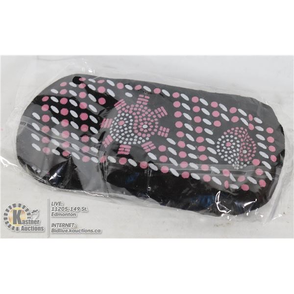 1-MAGNETIC SOCKS O/S BLACK