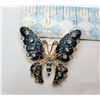 Image 1 : 25)   GOLD TONE  IRRIDESCENT BLUE BUTTERFLY