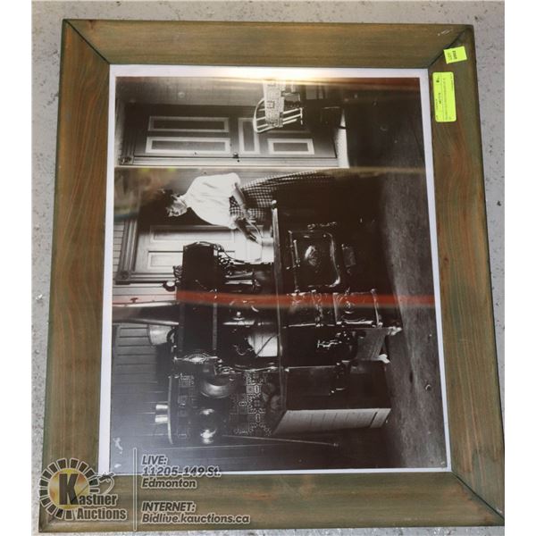 FRAMED OLD PHOTOGRAPH 20" X 24"