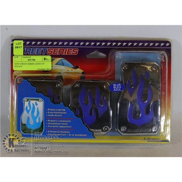 NEW STREET SERIES LIGHT-UP PEDALS