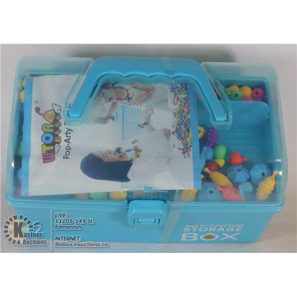 700 PIECE BEADING KIT IN JEWELRY BOX