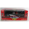 Image 1 : MAJORETTE  PLATINUM 1957 CORVETTE DIECAST 1:18