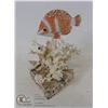 Image 1 : ANGEL FISH ON CORAL REEF DISPLAY