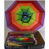 Image 1 : FLAT OF RAINBOW UMBRELLA HATS