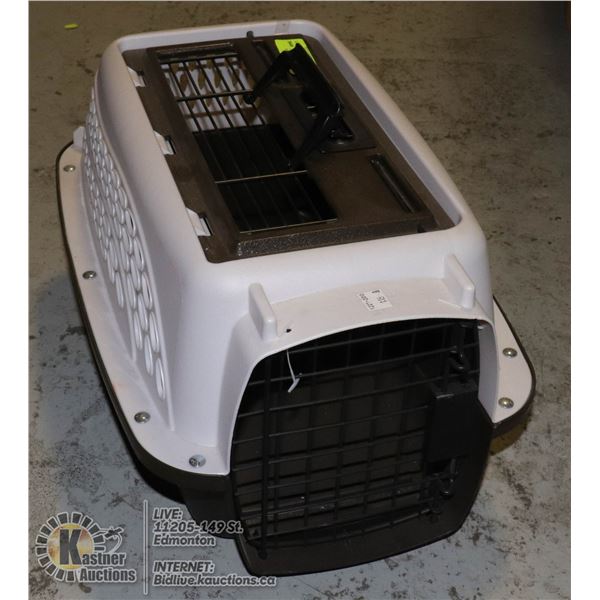 SMALL PET KENNEL, FRONT AND TOP OPENING-10"HIGH