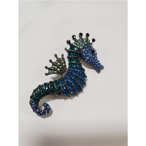 SEAHORSE RHINESTONE BROOCH