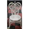 Image 1 : VINTAGE WHITE WICKER HEART LOVE CHAIR BEAUTIFUL