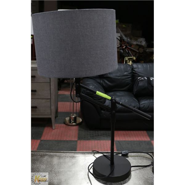 SHOWHOME ADJUSTABLE SIDE LAMP