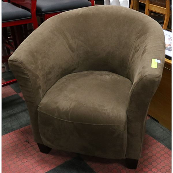 MICROFIBRE CLUB CHAIR