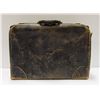 Image 3 : VINTAGE LANGMUIR PIG SKIN SUITCASE