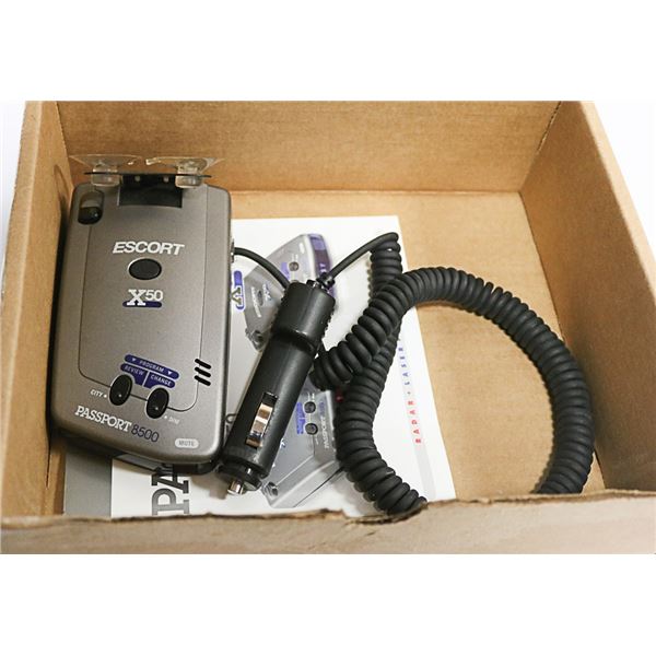 ESCORT PASSPORT X50 RADAR / LASER DETECTOR