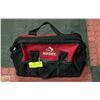 Image 2 : HUSKY TOOL BAG W/ VARIOUS PLIERS AND SIDE