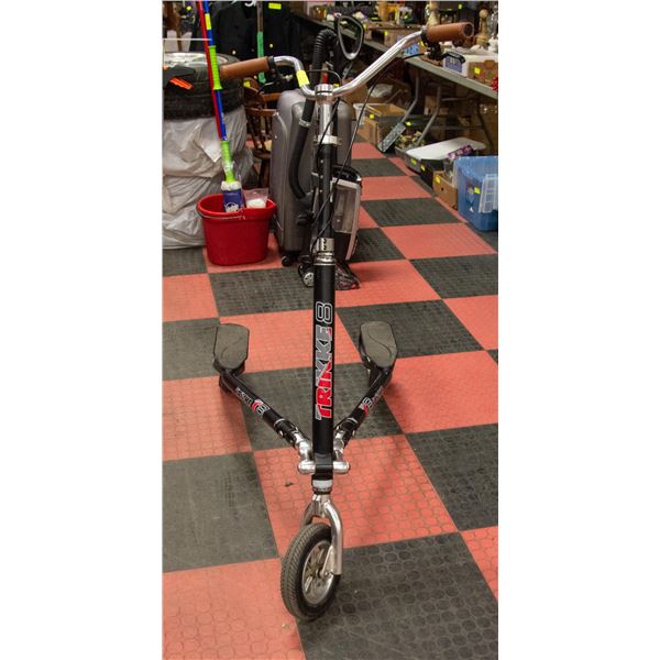 T8 TRIKKE 3 WHEELED ADULT CARVING SCOOTER