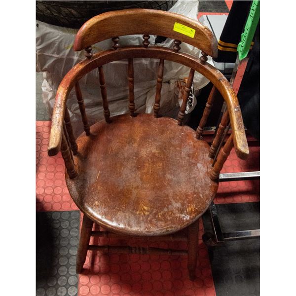 ANTIQUE PARLOR WOOD CHAIR