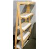 Image 1 : 5 TIER RETAIL STAND