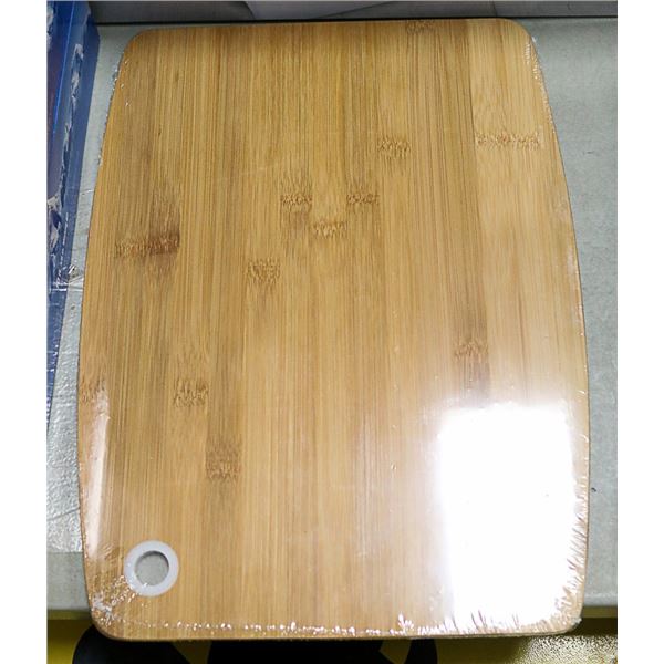 NEW BAMBOO CUTTING BOARD