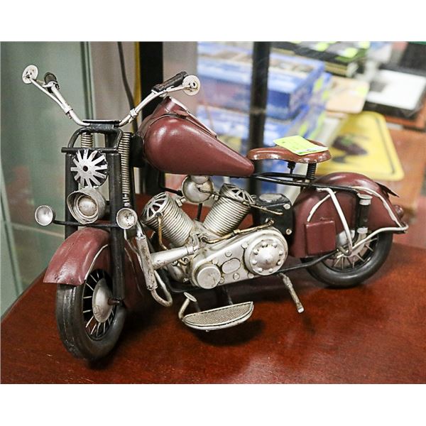 METAL MOTORCYCLE MODEL 14" LONG