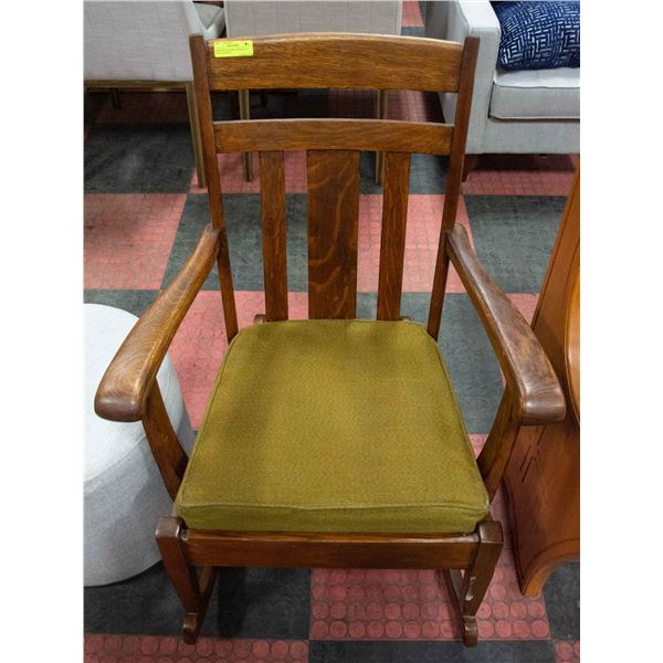 WOODEN ROCKING CHAIR WITH SEAT CUSHION