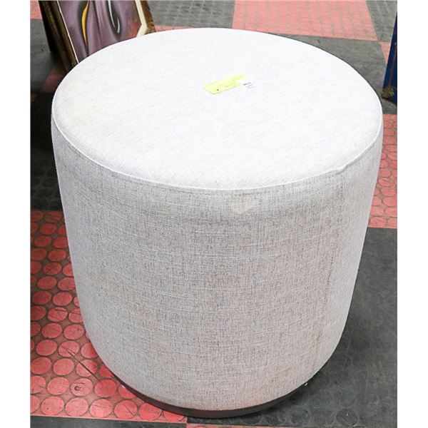 SHOWHOME ROUND GREY OTTOMAN
