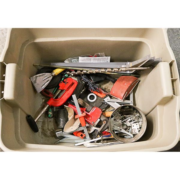 TOTE OF MISCELLANEOUS ITEMS