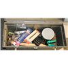 Image 1 : GREY PLASTIC TOOLBOX WITH SOME TOOLS