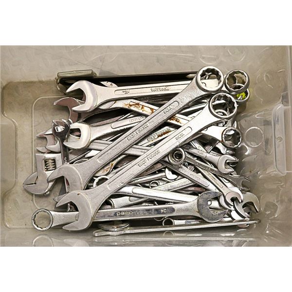 PLASTIC TOTE OF WRENCHES