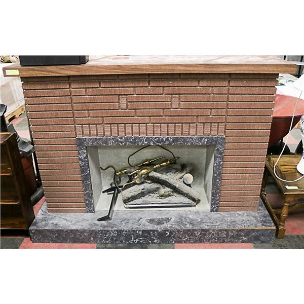 PORTABLE FIREPLACE 60" INCHESX45.5" INCHES APPROX