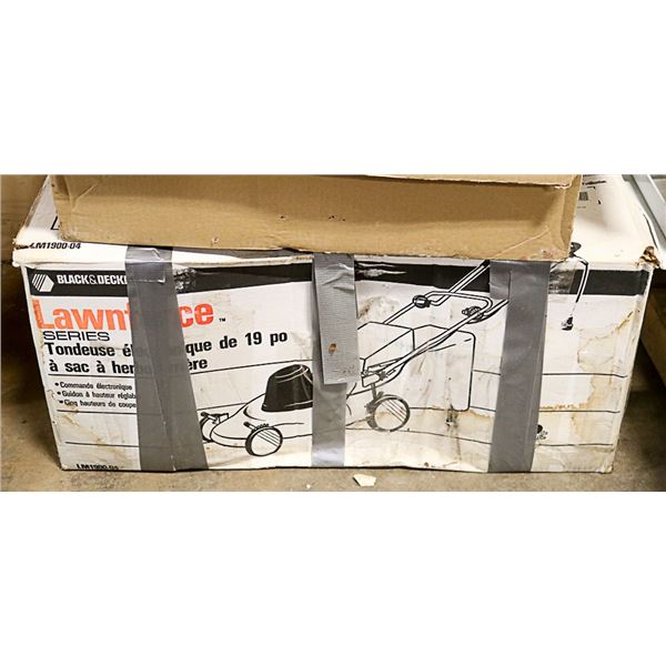 BLACK & DECKER LAWNFORCE REAR BAGGING LAWNMOWER