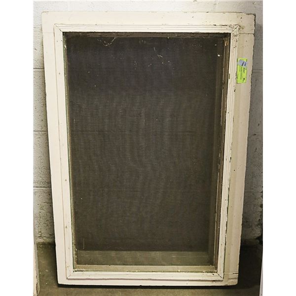 3 ANTIQUE WOODEN SCREENED WINDOWS 21.5 X 32"